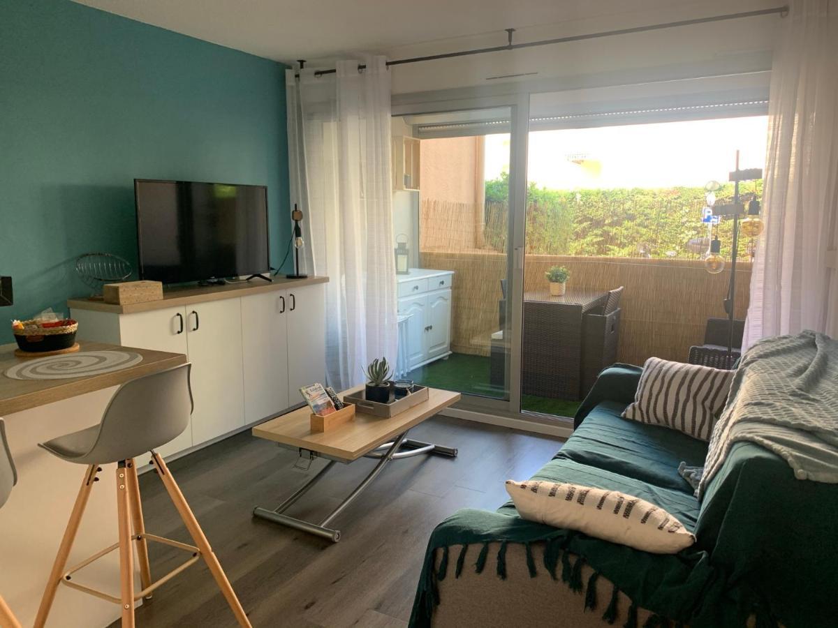 Saint-Raphaël Chaleureux Appartement Face Au Port Sta Lucia, Tout A Pieds, Wifi מראה חיצוני תמונה