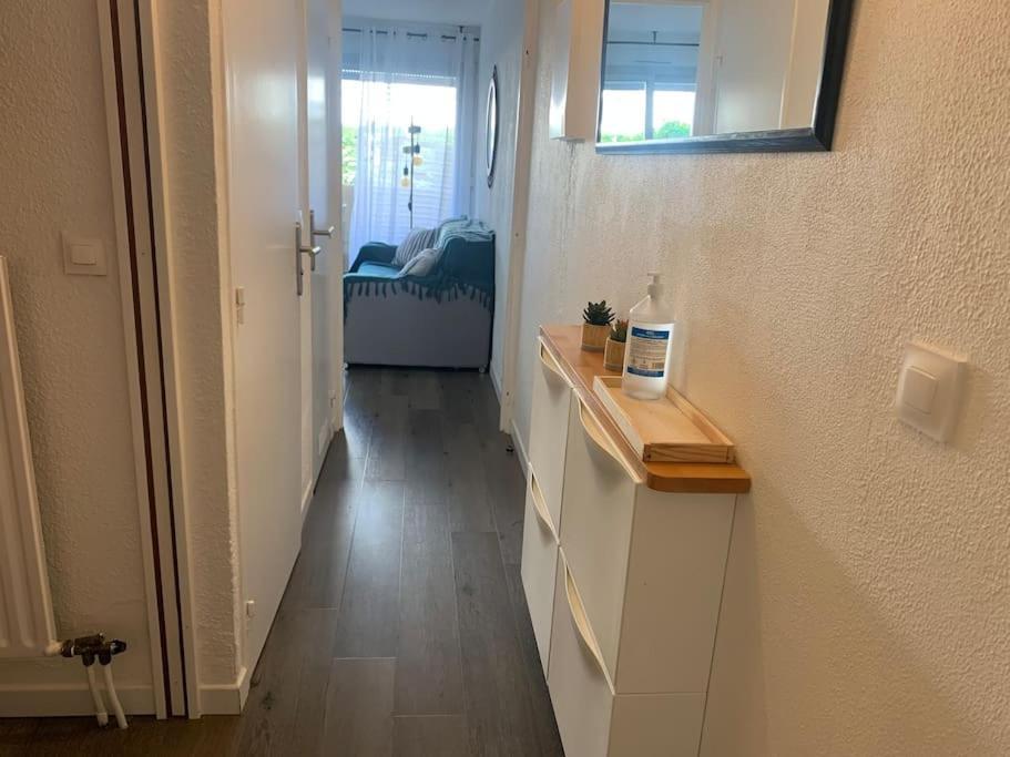 Saint-Raphaël Chaleureux Appartement Face Au Port Sta Lucia, Tout A Pieds, Wifi מראה חיצוני תמונה